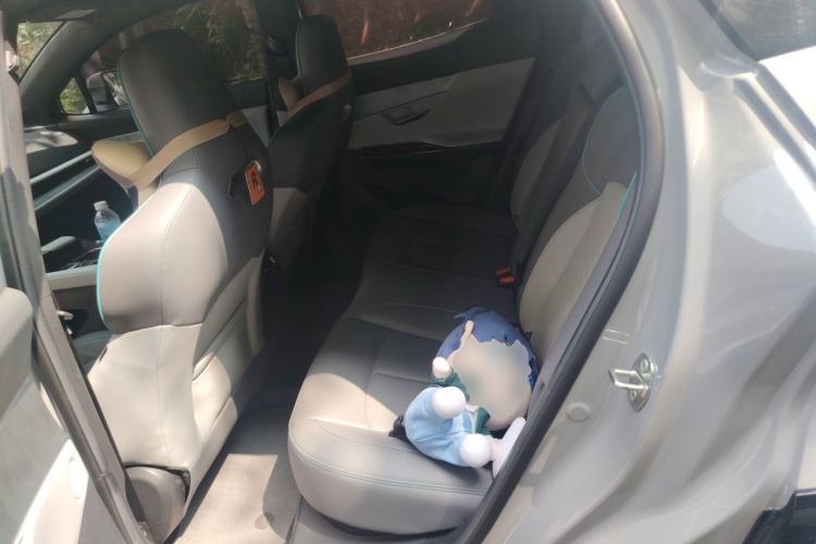 Used CHANGAN UNI-T 2023 Second-Generation 1.5T Prestige Model Left Rear Seat