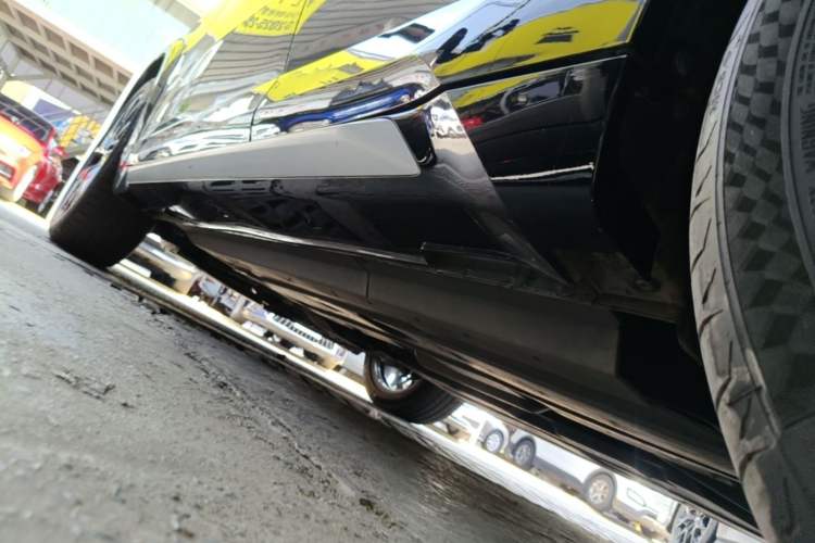 Used CHANGAN UNI-T 2023 Second-Generation 1.5T Prestige Model Left Side Sill