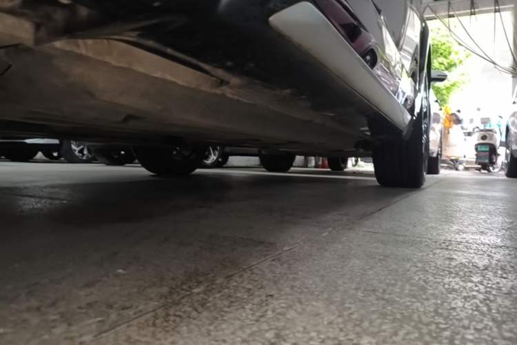 Used CHANGAN UNI-T 2023 Second-Generation 1.5T Prestige Model Left Side Sill