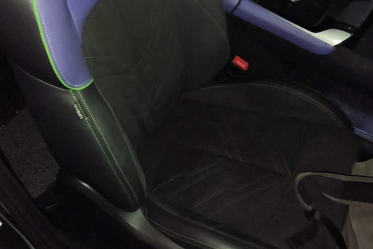 Used CHANGAN UNI-T 2023 2nd Generation 1.5T Sport Edition Flagship Version Right Front Seat