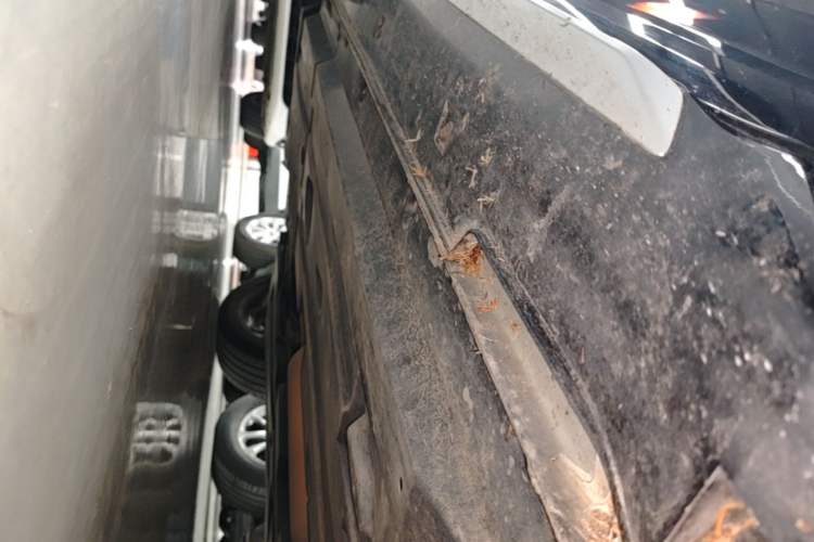 Used CHANGAN UNI-T 2023 2nd Generation 1.5T Flagship Version Right Side Sill