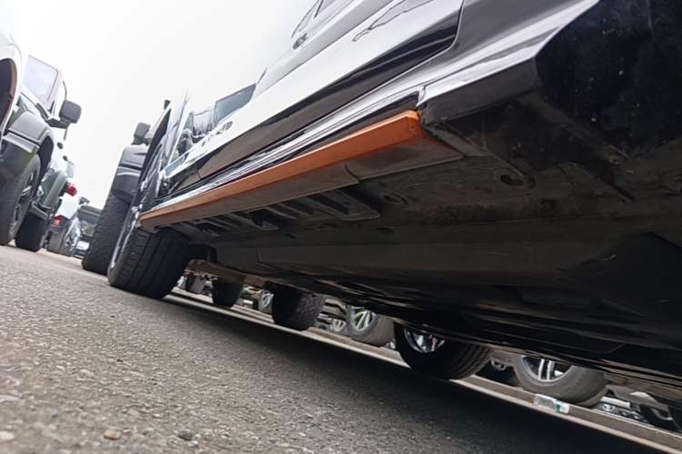 Used CHANGAN UNI-T 2023 2nd Generation 1.5T Sport Edition Prestige Version Right Side Sill