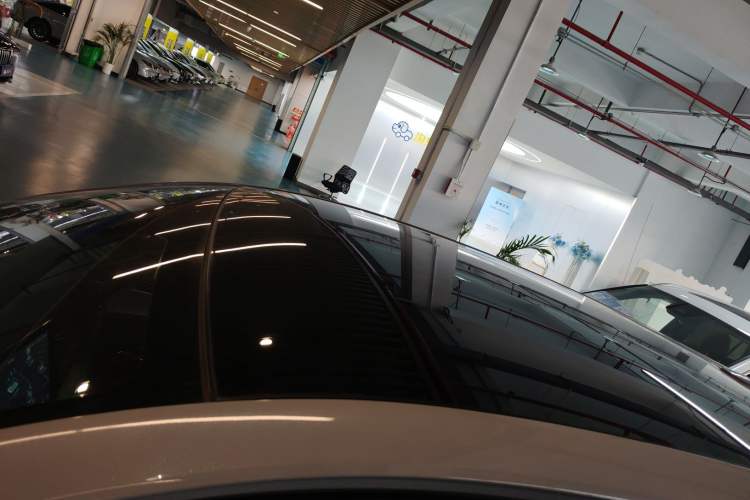 Used CHANGAN UNI-T 2023 Second-Generation 1.5T Prestige Model Roof
