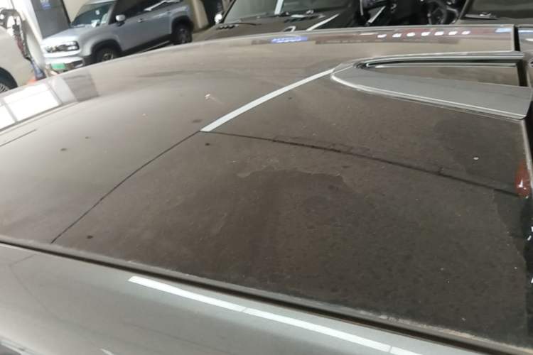 Used CHANGAN UNI-T 2023 Second-Generation 1.5T Prestige Model Roof