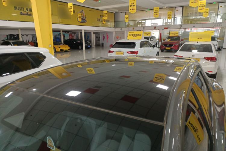 Used CHANGAN UNI-T 2023 Second-Generation 1.5T Prestige Model Roof