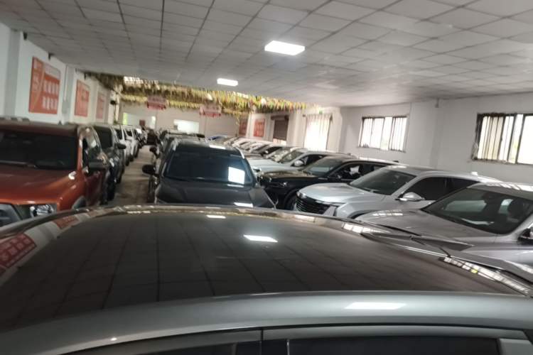 Used CHANGAN UNI-T 2023 Second-Generation 1.5T Prestige Model Roof