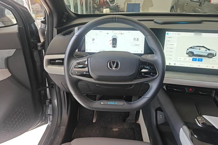 Used CHANGAN UNI-T 2023 Second-Generation 1.5T Prestige Model Steering Wheel