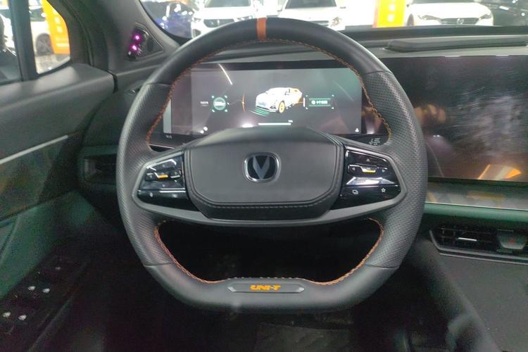 Used CHANGAN UNI-T 2023 2nd Generation 1.5T Sport Edition Prestige Version Steering Wheel