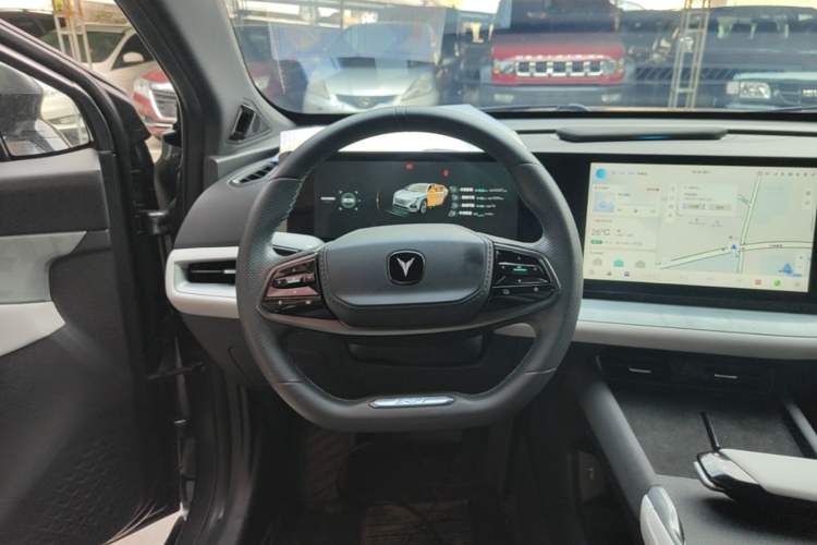 Used CHANGAN UNI-T 2023 Second-Generation 1.5T Prestige Model Steering Wheel