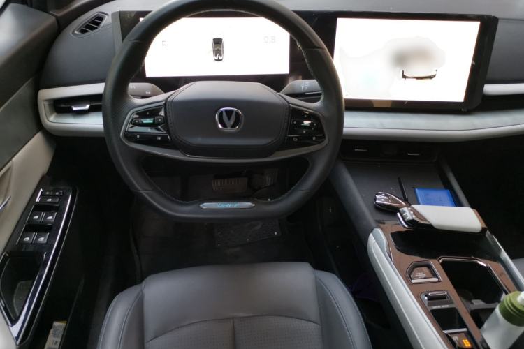 Used CHANGAN UNI-T 2023 Second-Generation 1.5T Prestige Model Steering Wheel