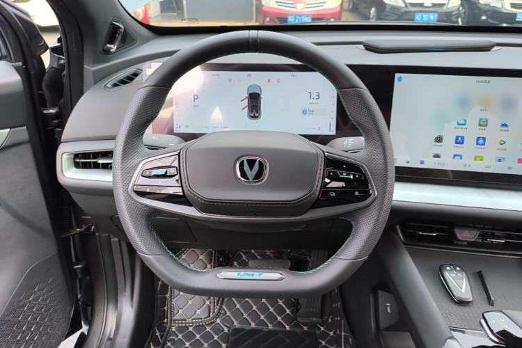 Used CHANGAN UNI-T 2023 Second-Generation 1.5T Prestige Model Steering Wheel