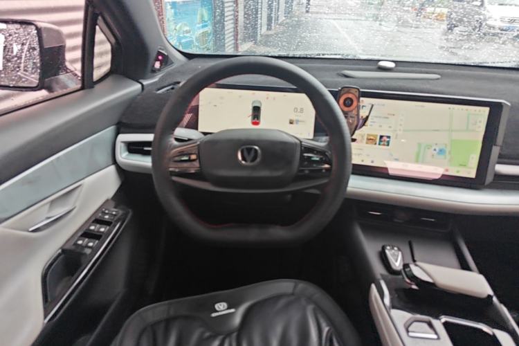 Used CHANGAN UNI-T 2023 Second-Generation 1.5T Prestige Model Steering Wheel