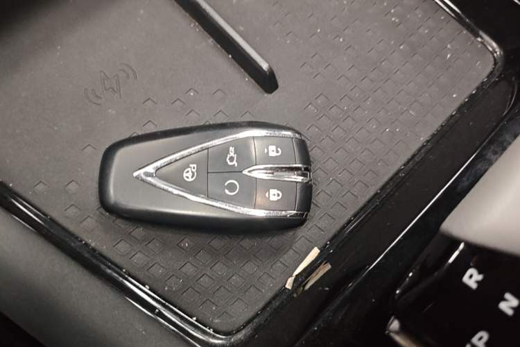 Used CHANGAN UNI-T 2023 2nd Generation 1.5T Flagship Version Vehicle Key