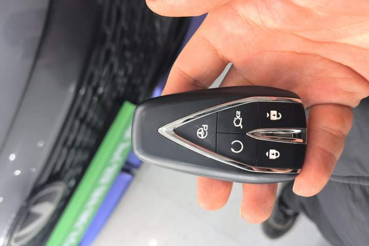 Used CHANGAN UNI-T 2023 2nd Generation 1.5T Sport Edition Flagship Version Vehicle Key