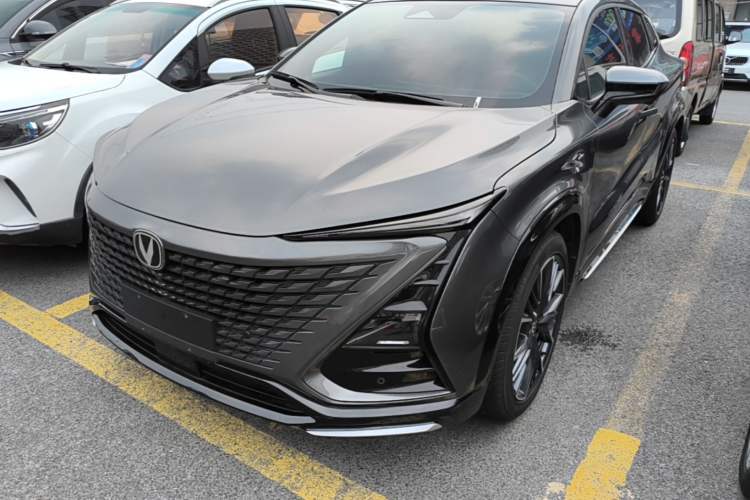 Used CHANGAN UNI-T 2023 Second-Generation 1.5T Prestige Model Guazi used car, China used car export, Used car for sale, Used cars, Cheapest cars for sale