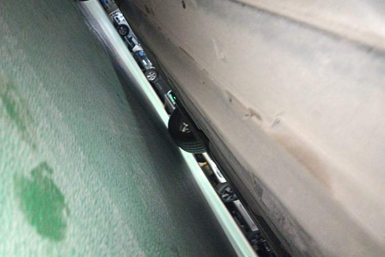 Used CHANGAN UNI-T 2023 Second-Generation 1.5T Prestige Model Chassis Front Right