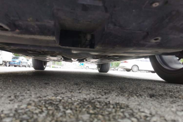 Used CHANGAN UNI-T 2023 Second-Generation 1.5T Prestige Model Chassis Front