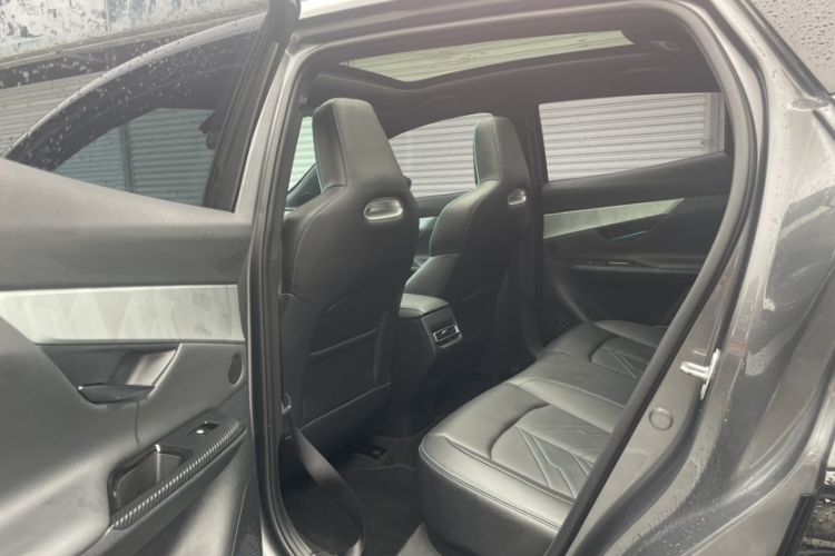Used CHANGAN UNI-T 2023 Second-Generation 1.5T Prestige Model Exterior 10