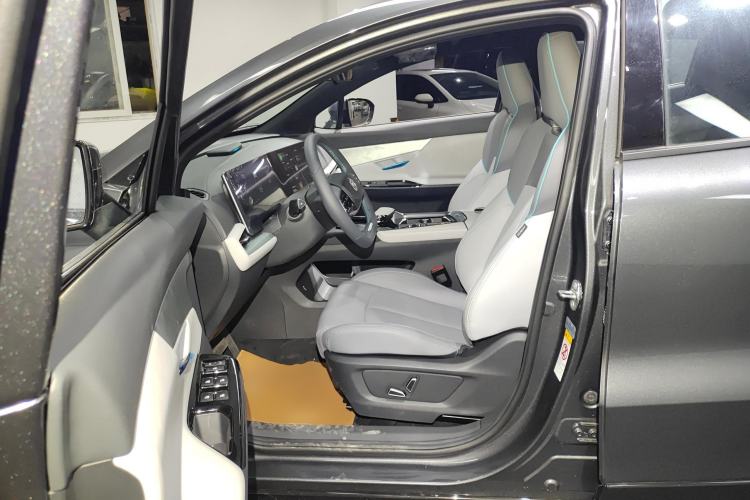 Used CHANGAN UNI-T 2023 Second-Generation 1.5T Prestige Model Left Front Seat
