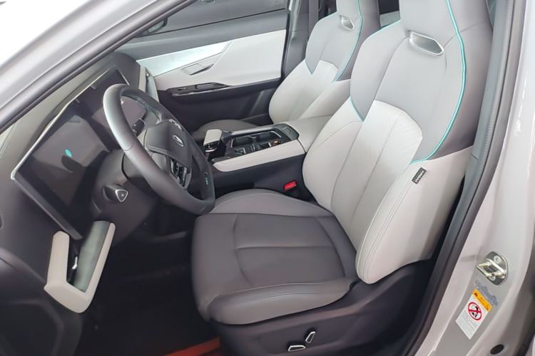 Used CHANGAN UNI-T 2023 Second-Generation 1.5T Prestige Model Left Front Seat