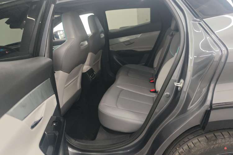 Used CHANGAN UNI-T 2023 Second-Generation 1.5T Prestige Model Right Rear Seat