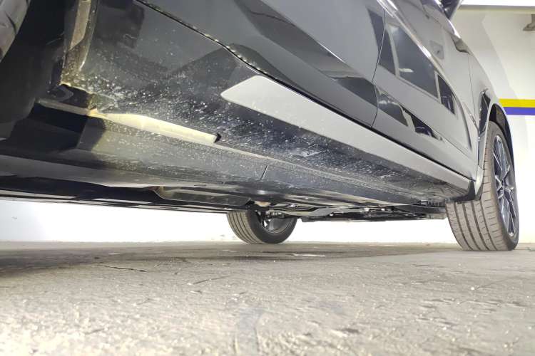 Used CHANGAN UNI-T 2023 Second-Generation 1.5T Prestige Model Right Side Sill