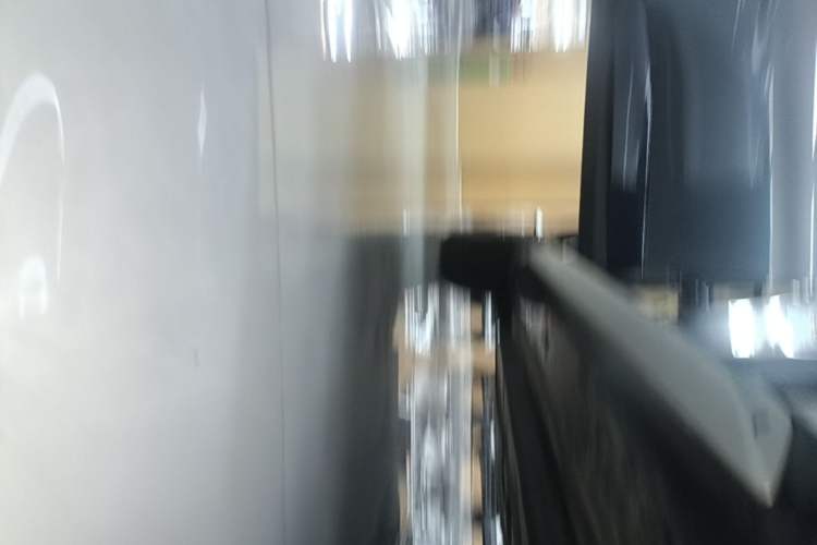 Used CHANGAN UNI-T 2023 Second-Generation 1.5T Prestige Model Right Side Sill
