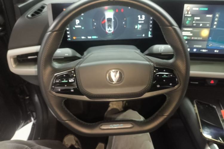 Used CHANGAN UNI-T 2023 Second-Generation 1.5T Prestige Model Steering Wheel