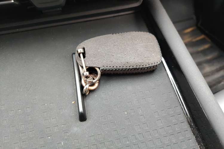 Used CHANGAN UNI-T 2023 Second-Generation 1.5T Prestige Model Vehicle Key