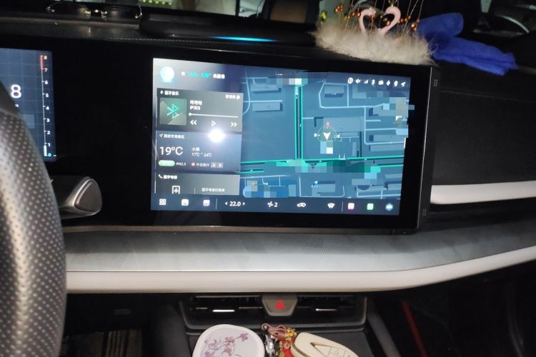 Used CHANGAN UNI-T 2023 Second-Generation 1.5T Prestige Model Audio And AC Panel