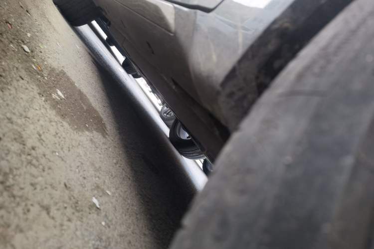 Used CHANGAN UNI-T 2023 Second-Generation 1.5T Prestige Model Chassis Front Right