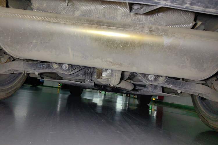 Used CHANGAN UNI-T 2023 2nd Generation 1.5T Luxury Version Chassis Rear