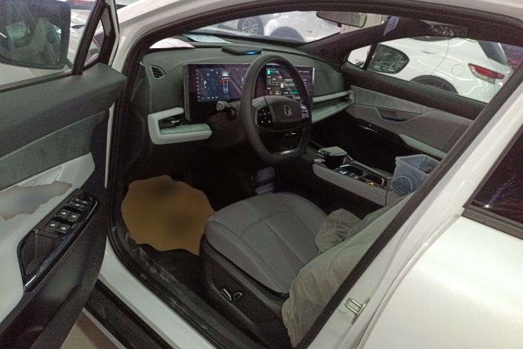 Used CHANGAN UNI-T 2023 Second-Generation 1.5T Prestige Model Driver Seat