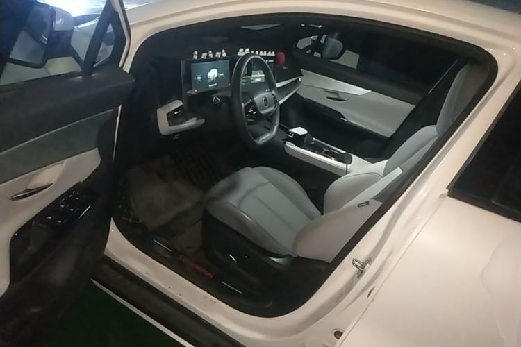 Used CHANGAN UNI-T 2023 Second-Generation 1.5T Prestige Model Driver Seat