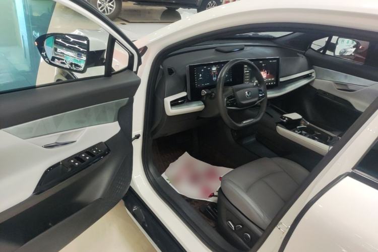 Used CHANGAN UNI-T 2023 2nd Generation 1.5T Flagship Version Driver Seat