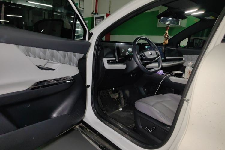 Used CHANGAN UNI-T 2023 2nd Generation 1.5T Luxury Version Driver Seat