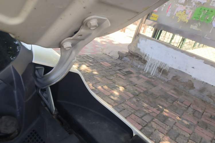 Used CHANGAN UNI-T 2023 2nd Generation 1.5T Flagship Version Engine Bay Left