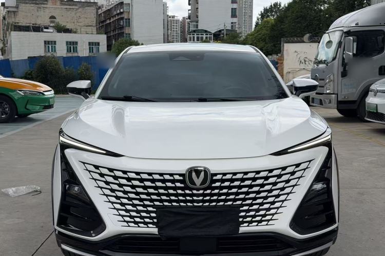 Used CHANGAN UNI-T 2023 2nd Generation 1.5T Luxury Version Exterior 1