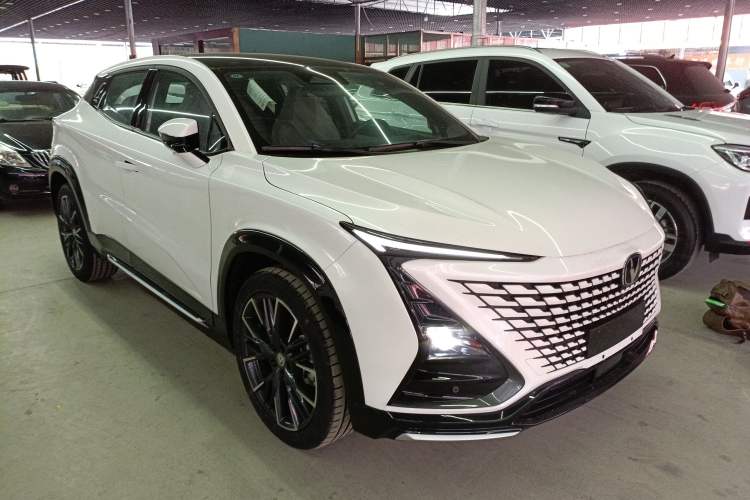 Used CHANGAN UNI-T 2023 Second-Generation 1.5T Prestige Model Exterior 1
