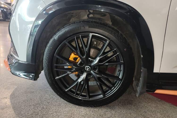 Used CHANGAN UNI-T 2023 2nd Generation 1.5T Sport Edition Prestige Version Exterior 4