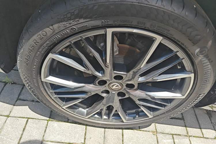 Used CHANGAN UNI-T 2023 Second-Generation 1.5T Prestige Model Exterior 5