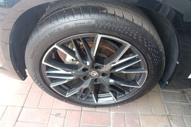 Used CHANGAN UNI-T 2023 Second-Generation 1.5T Prestige Model Exterior 7