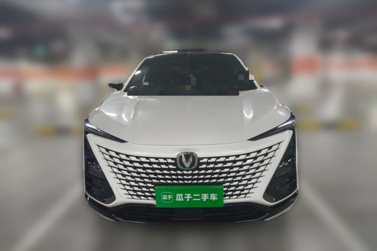 Used CHANGAN UNI-T 2023 Second-Generation 1.5T Prestige Model Front
