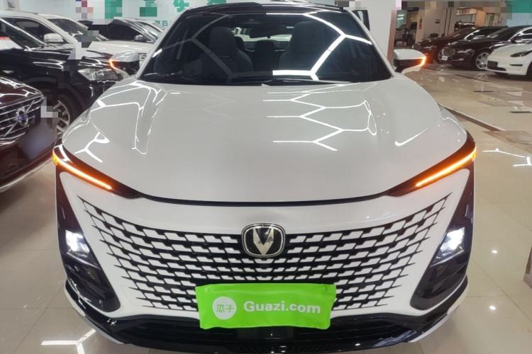 Used CHANGAN UNI-T 2023 2nd Generation 1.5T Flagship Version Front