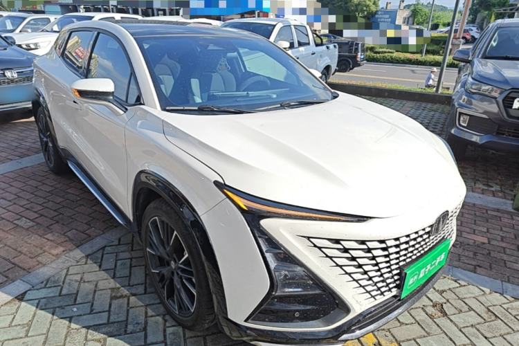 Used CHANGAN UNI-T 2023 Second-Generation 1.5T Prestige Model Front Right 45 Deg
