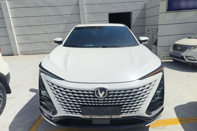 Used CHANGAN UNI-T 2023 2nd Generation 1.5T Luxury Version Front