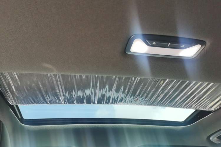 Used CHANGAN UNI-T 2023 2nd Generation 1.5T Luxury Version Headliner