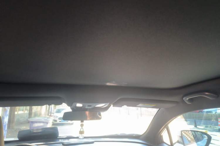 Used CHANGAN UNI-T 2023 2nd Generation 1.5T Flagship Version Headliner