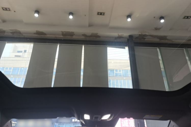 Used CHANGAN UNI-T 2023 Second-Generation 1.5T Prestige Model Headliner