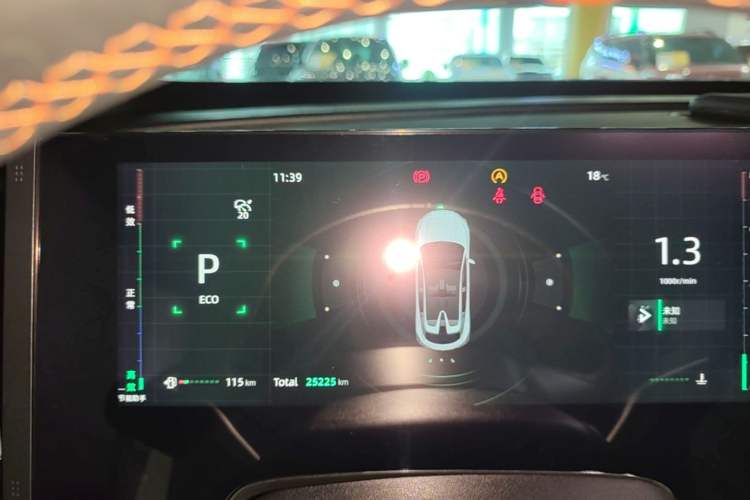 Used CHANGAN UNI-T 2023 2nd Generation 1.5T Sport Edition Prestige Version Instrument Cluster